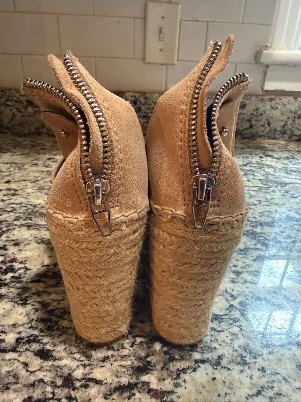 Dolce Vita Straw Platform Blush Suede Wedges 7.5 - Picture 3 of 7